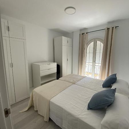 Apartamento Carihuela Торемолинос Екстериор снимка