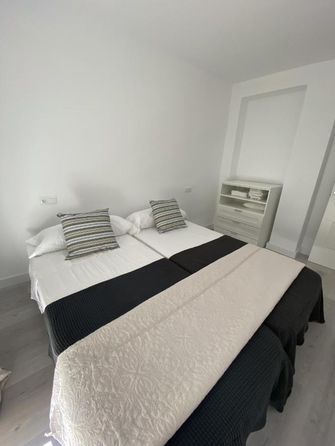 Apartamento Carihuela Торемолинос Екстериор снимка