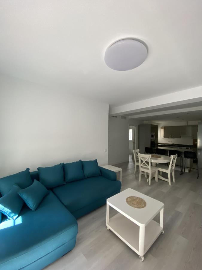 Apartamento Carihuela Торемолинос Екстериор снимка